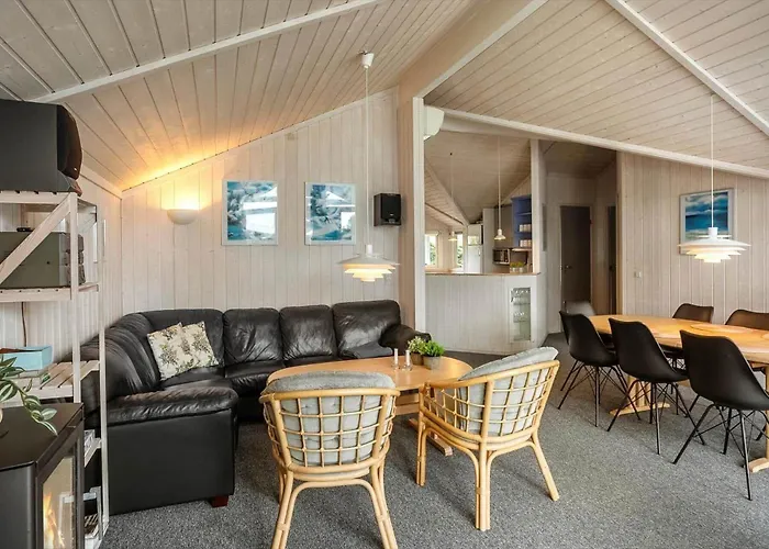 Дом отдыха M369-vaeggerlose-mimosevej-19 *